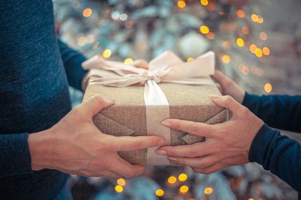 Tarjoatteko toimintaa ja apua yksinäisille joulun aikana
